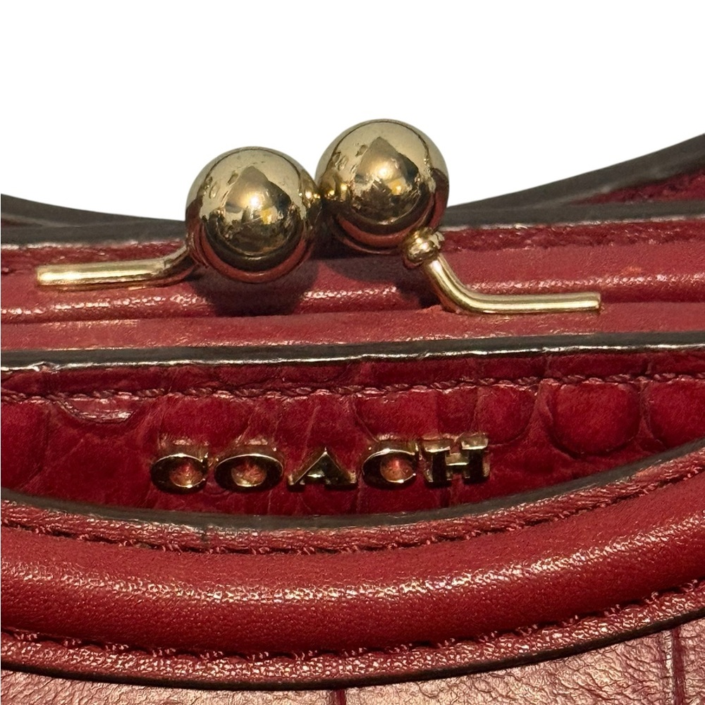 Coach Madison Carrie Croc Classic Embossed Kisslock in Red - Picture 5 of 16